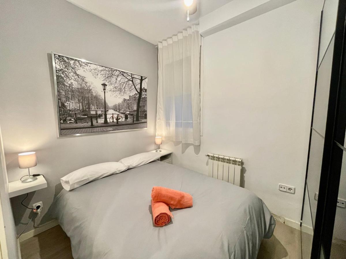 Bonito Apartamento Junto A La Plaza Mayor Madrid Kültér fotó
